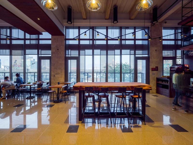 Watermark Hotel - Kaohsiung Main Station image