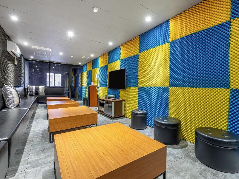 FULIDUN HOTEL image