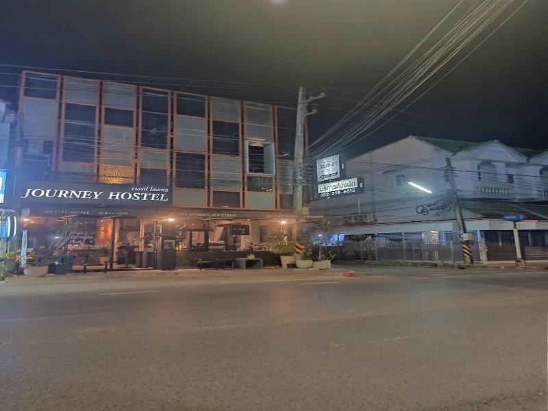 Journey Hostel Surat image