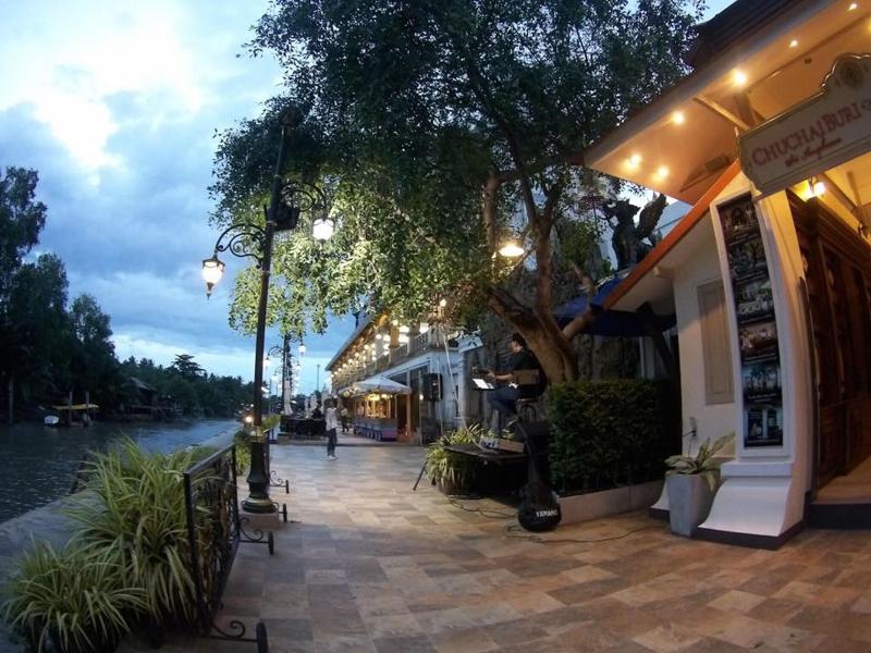 Chuchaiburi Sri Amphawa image
