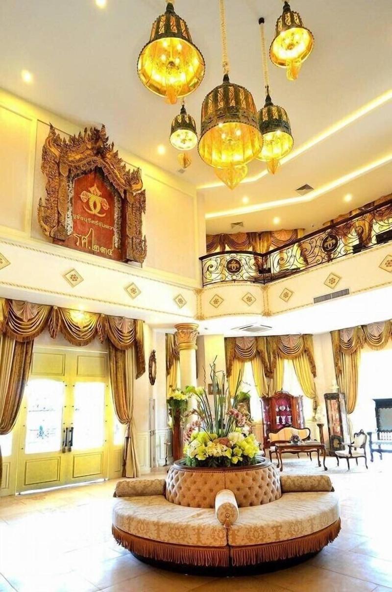 Chuchaiburi Sri Amphawa image