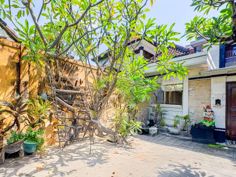 New Asta Graha Homestay image