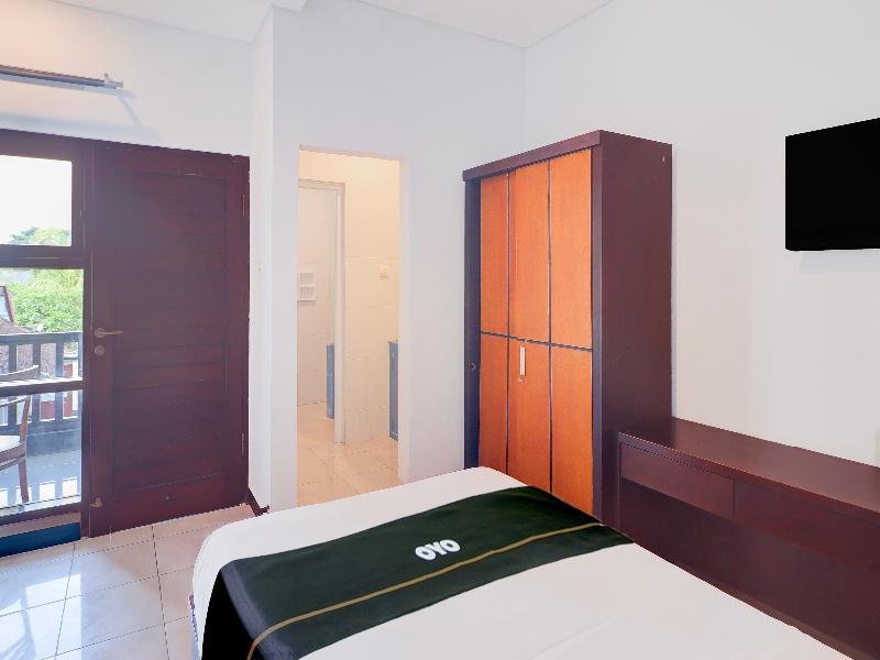 New Asta Graha Homestay image