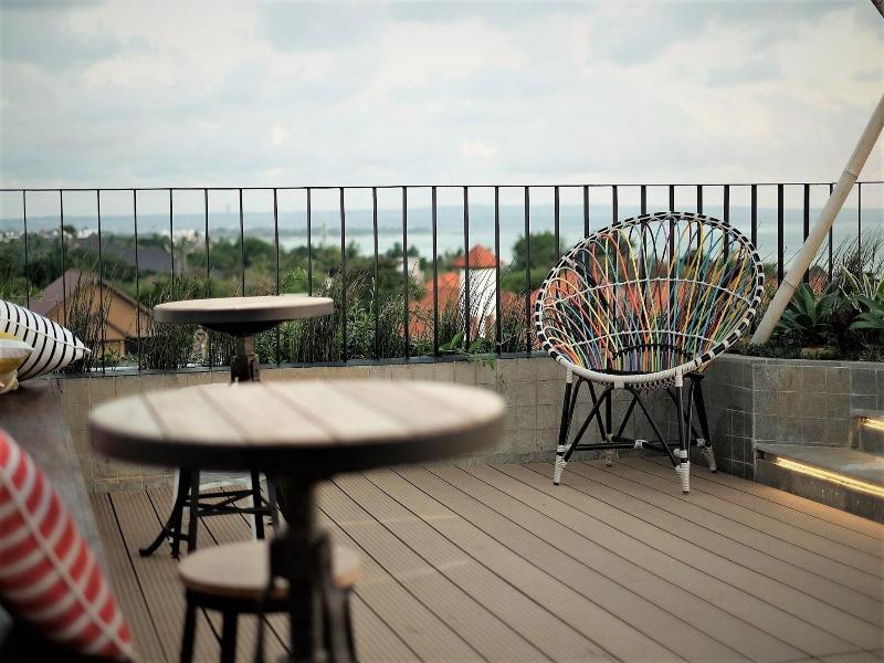 Borough Capsule Hostel Bali image