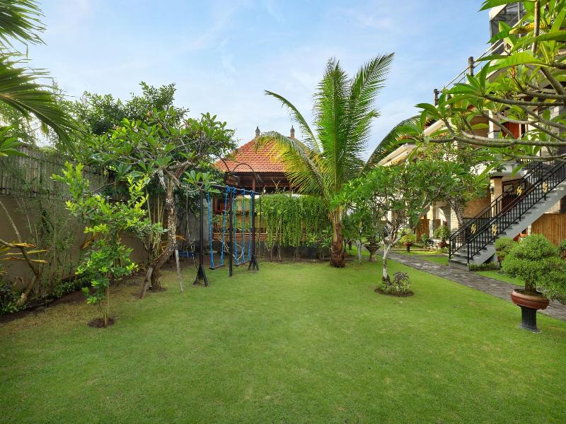 Hotel Arsa Santhi Nusa Penida image