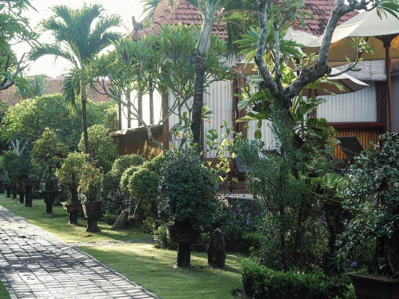 Hotel Arsa Santhi Nusa Penida image