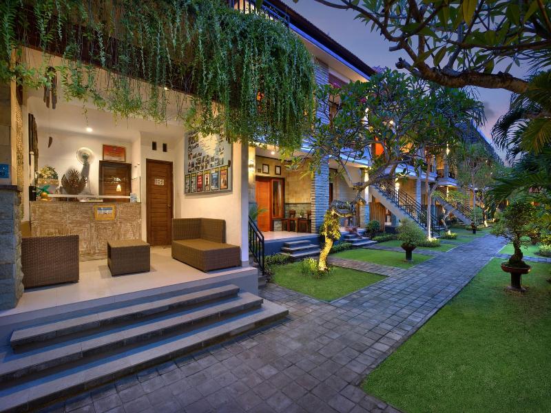 Hotel Arsa Santhi Nusa Penida image