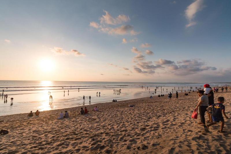 AB HOTEL KUTA image