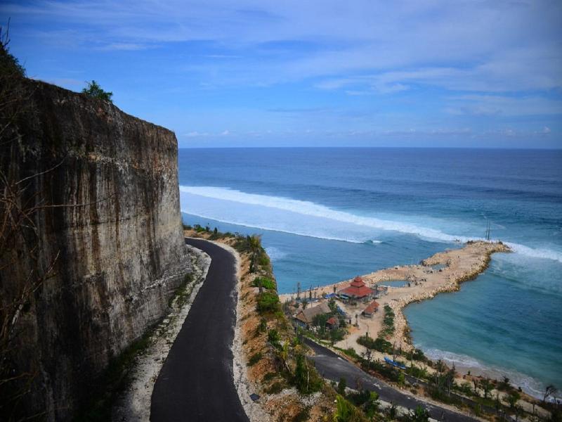 Pandawa Hill Resort image