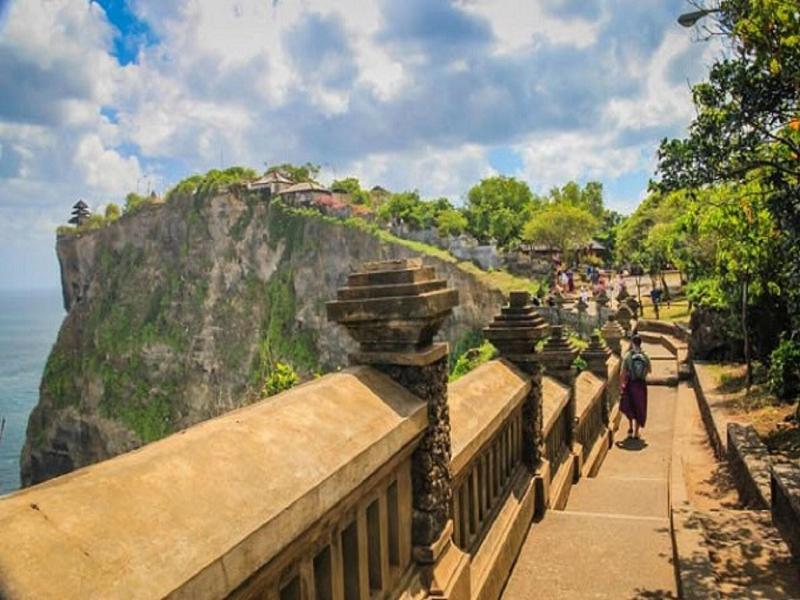 Pandawa Hill Resort image