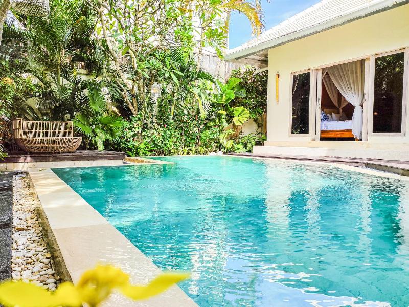 Seminyak Square Hotel image