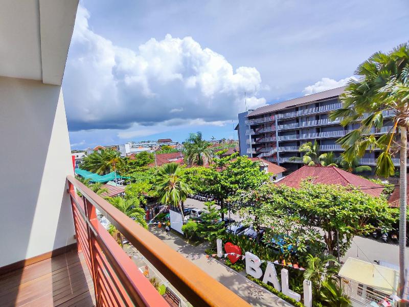Seminyak Square Hotel image
