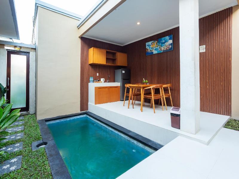 Karana Villa image