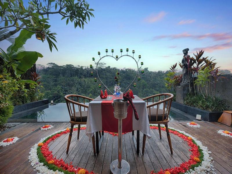 Black Penny Villas Ubud image