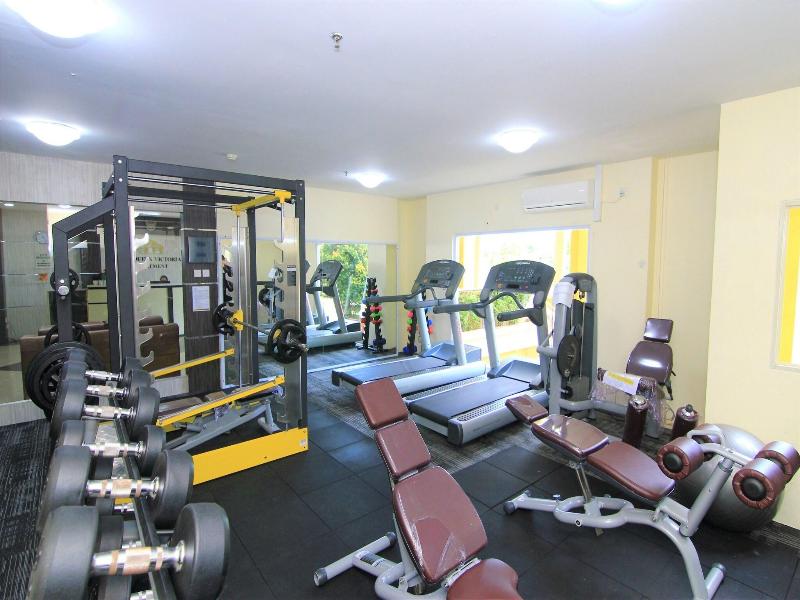 Queen Victoria Apartment Batam image