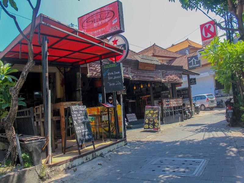 Bali Manik Beach Inn image