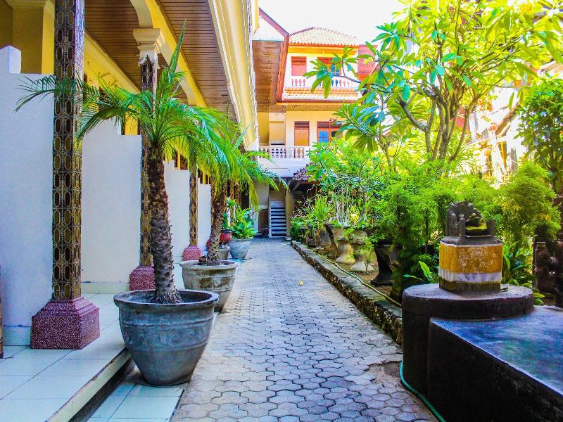 Bali Manik Beach Inn image