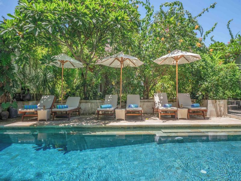 Bale Sampan Bungalows image