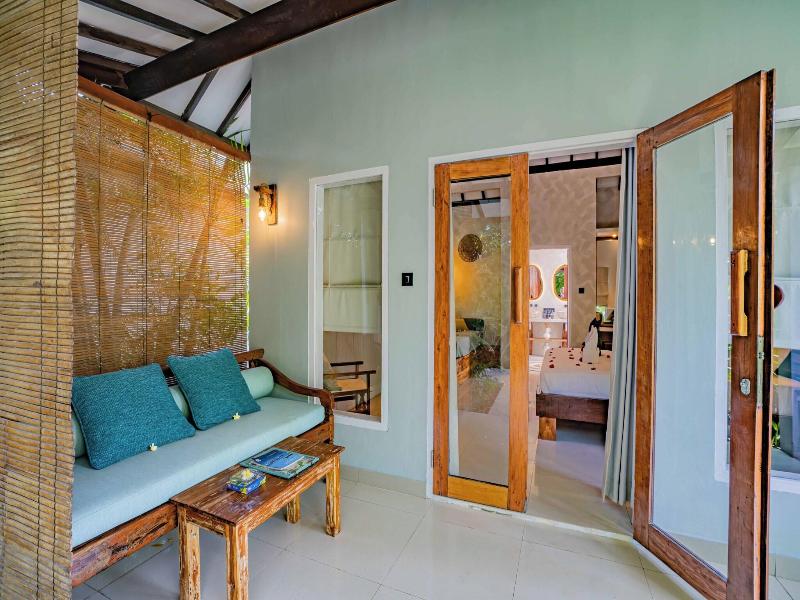 Bale Sampan Bungalows image