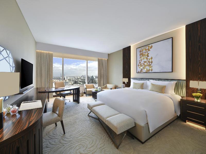 Sofitel Dubai The Obelisk image