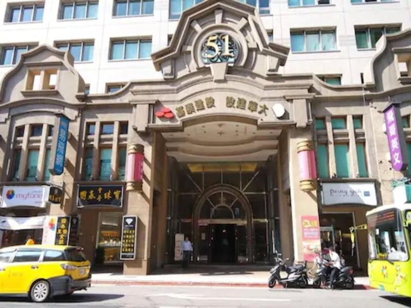 Angels Hostel Taipei Ximen image