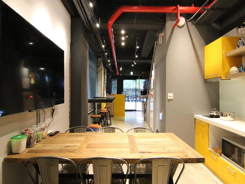 Taipei Sunny Hostel image