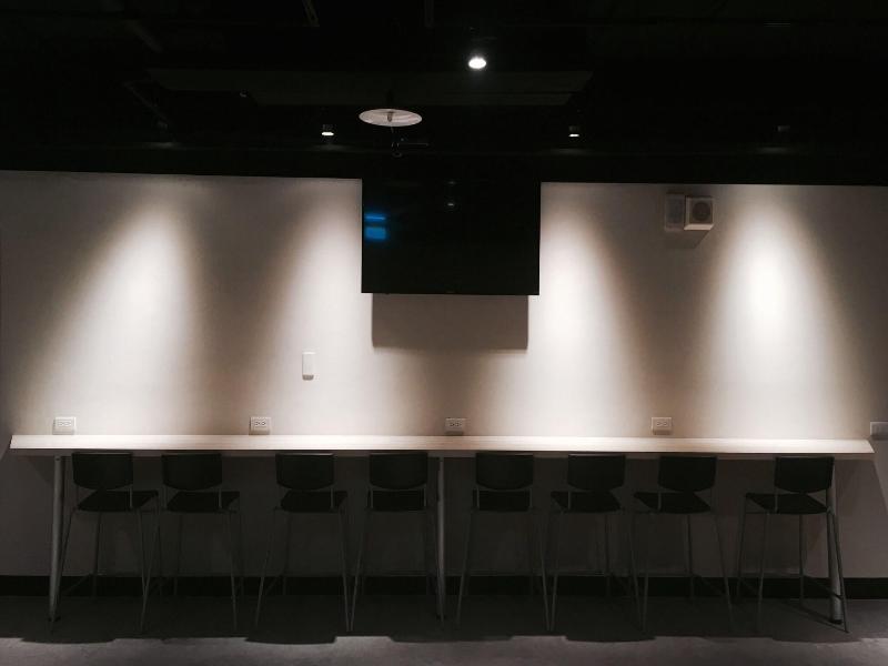 Cavemen Hostel Taipei Station Youth Branch image