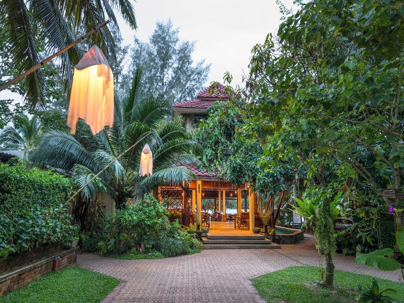 Lanta Miami Resort