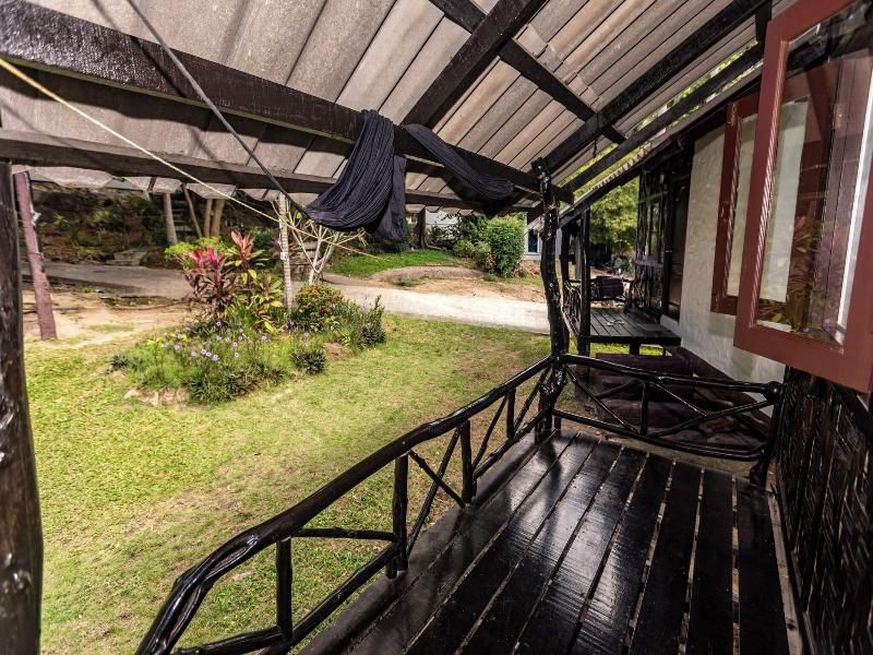 Shiralea Backpackers Resort image