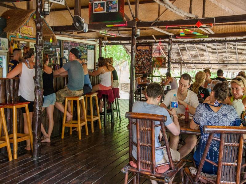 Shiralea Backpackers Resort image