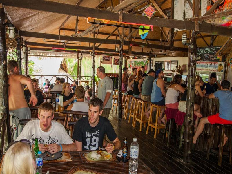 Shiralea Backpackers Resort image