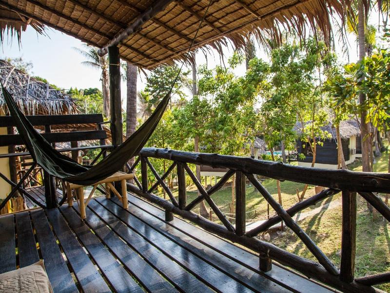 Shiralea Backpackers Resort image