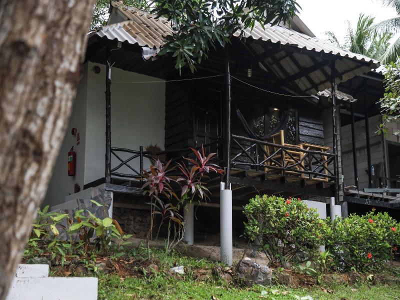 Shiralea Backpackers Resort image