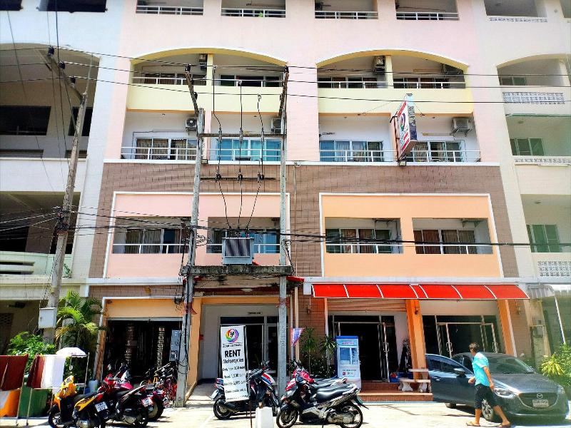 Jomtien Hostel image