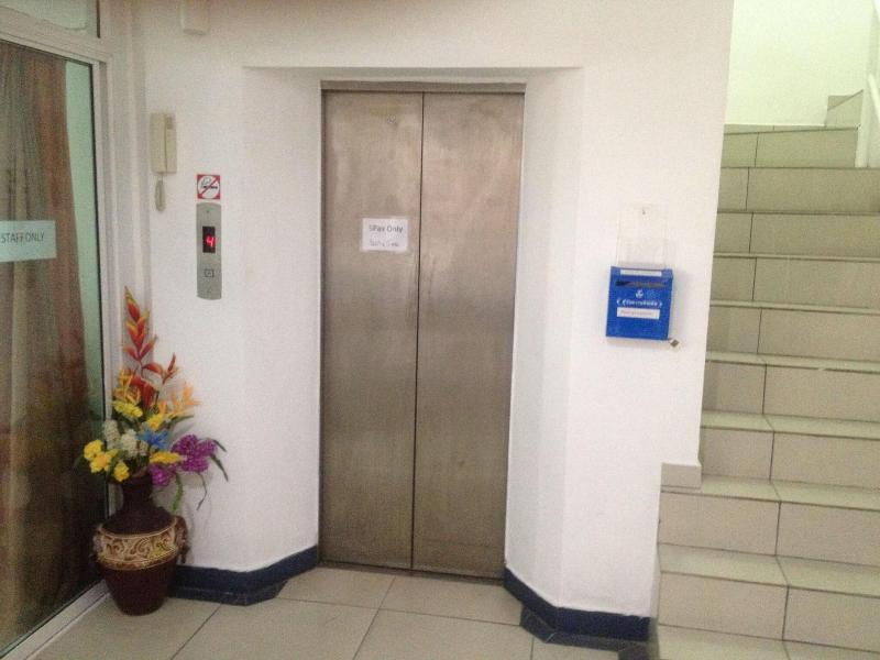 Jomtien Hostel image