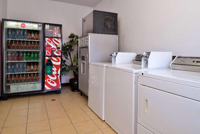 Americas Best Value Inn Westmorland image