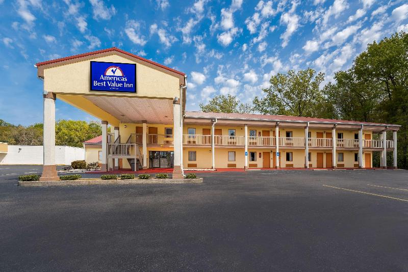 Americas Best Value Inn Montezuma image