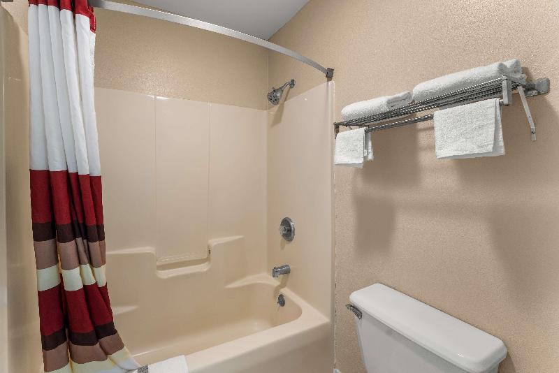 Americas Best Value Inn Montezuma image
