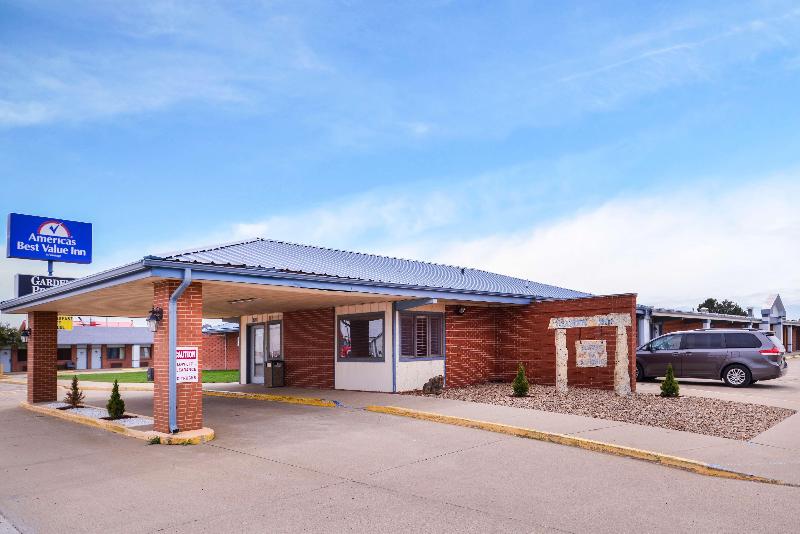 Americas Best Value Inn Ellsworth image