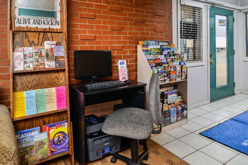Americas Best Value Inn Ellsworth image