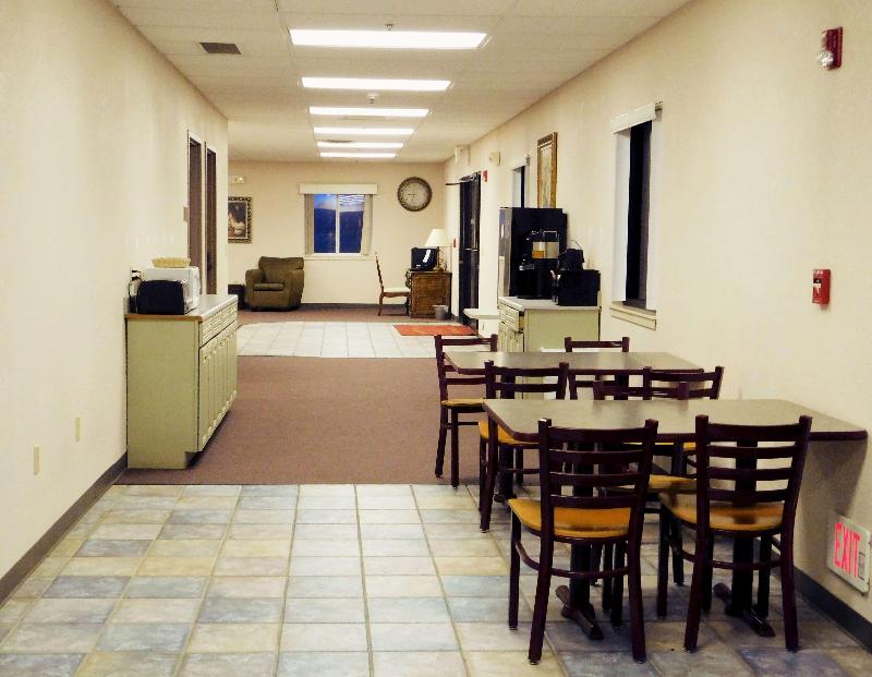Americas Best Value Inn Fredonia image 1