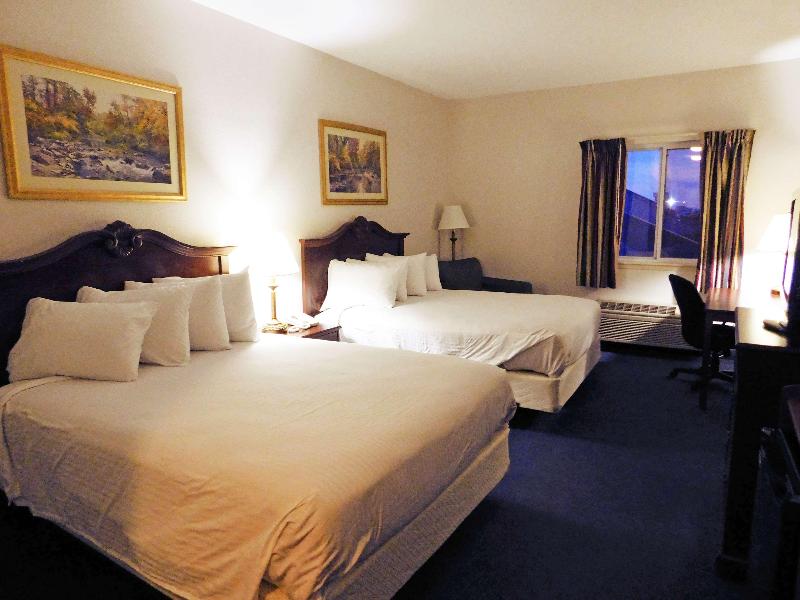 Americas Best Value Inn Fredonia image 6