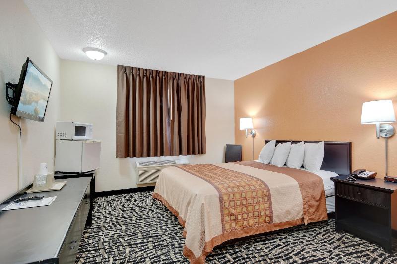 Americas Best Value Inn Finlayson image