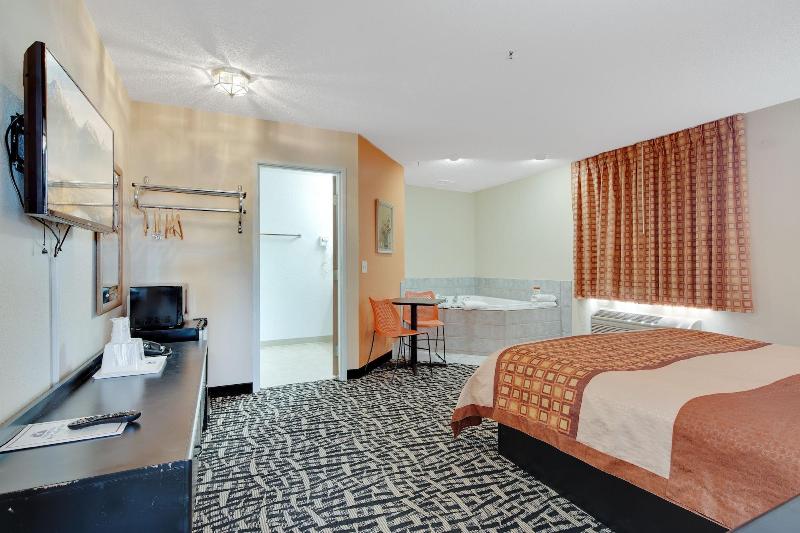 Americas Best Value Inn Finlayson image