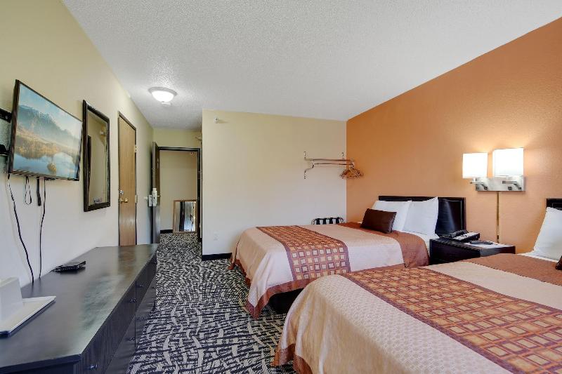 Americas Best Value Inn Finlayson image 2