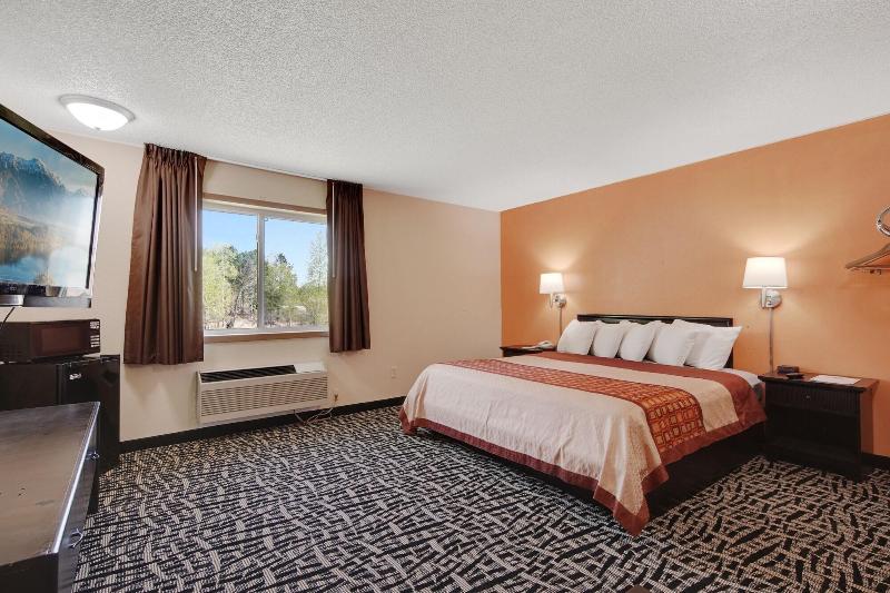 Americas Best Value Inn Finlayson image