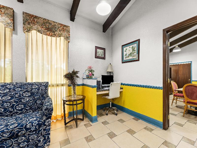 Americas Best Value Inn And Suites Aberdeen image