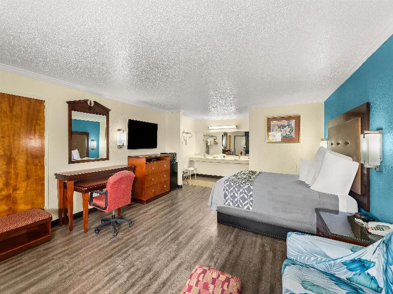 Americas Best Value Inn And Suites Aberdeen image