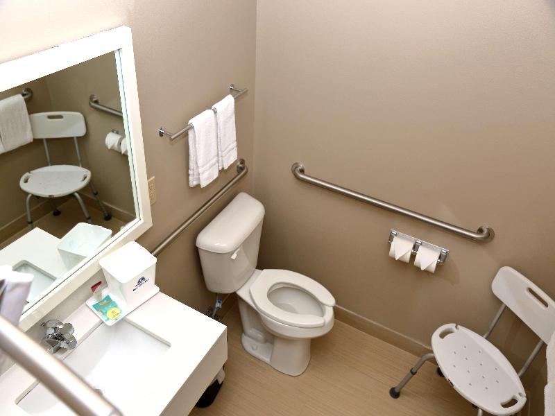 Americas Best Value Inn & Suites Prairieville image