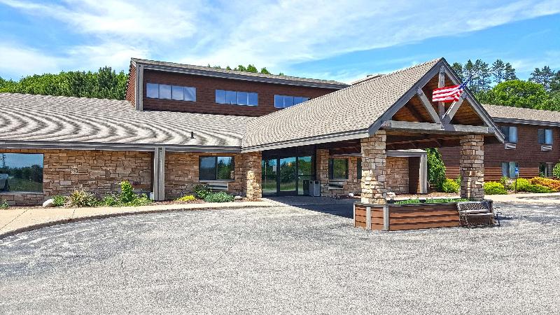 Americas Best Value Inn & Suites Norway — general view